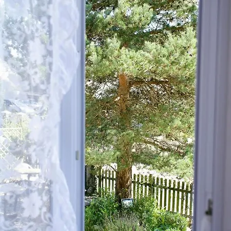 Valfrescos - De Guerledan Bed & Breakfast *